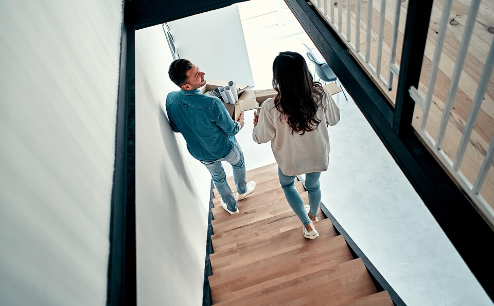 Houtlook trap wrap met zwart met stel