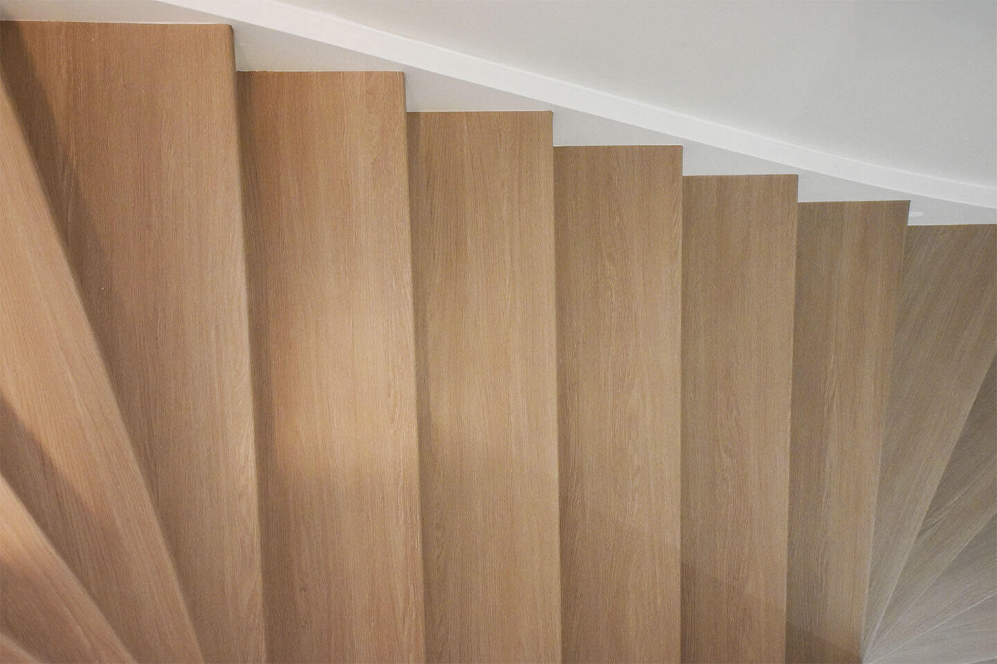 traprenovatie-door-wrappen_houtlook-11